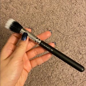 Mac cosmetic -188 SYNTHETIC SMALL DUO BRUSH